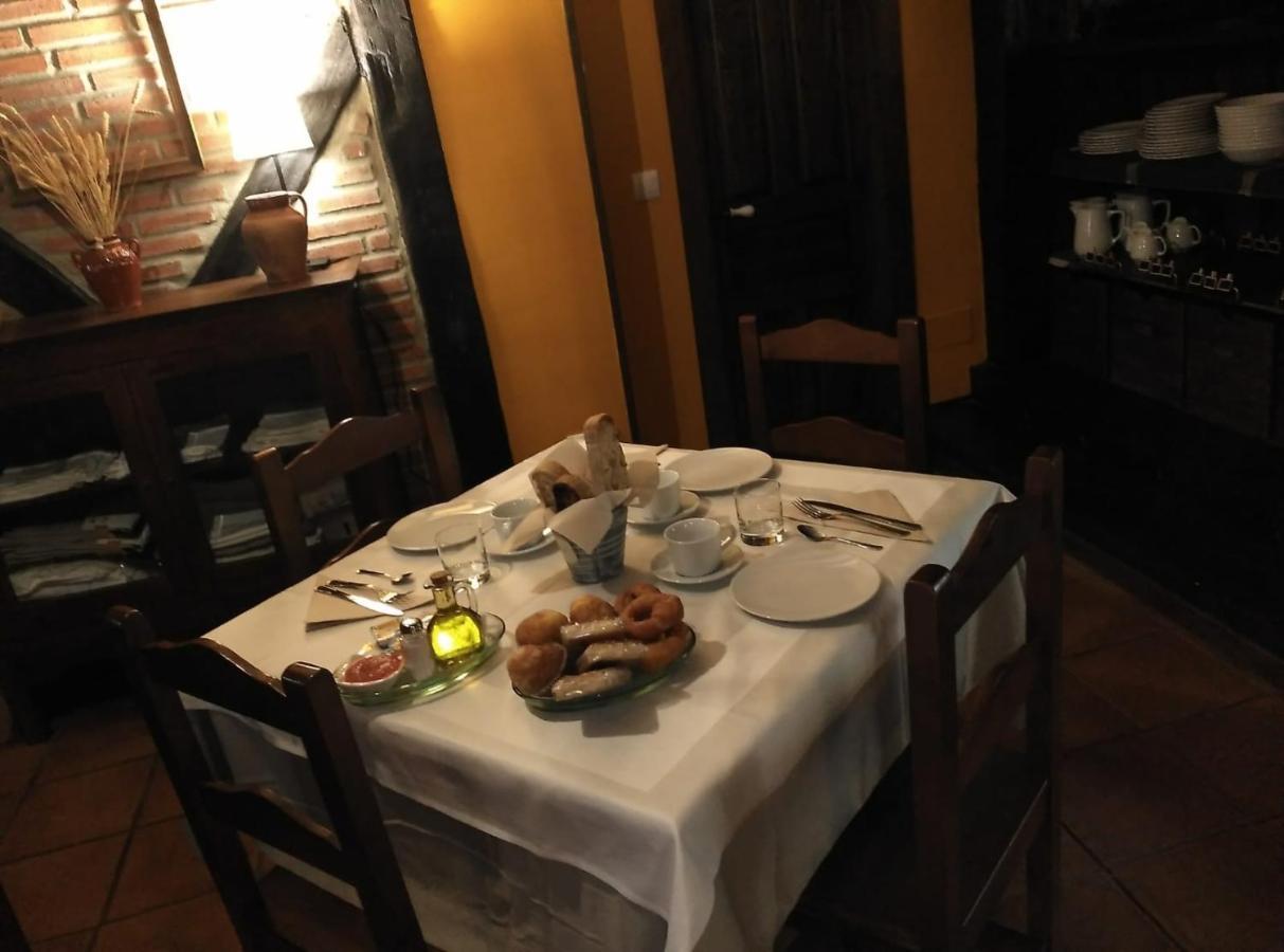 Posada Reserva Verde Barcena Mayor Ngoại thất bức ảnh
